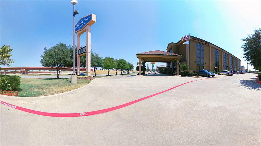 Home2 Suites By Hilton Dfw Airport South Ирвинг Экстерьер фото
