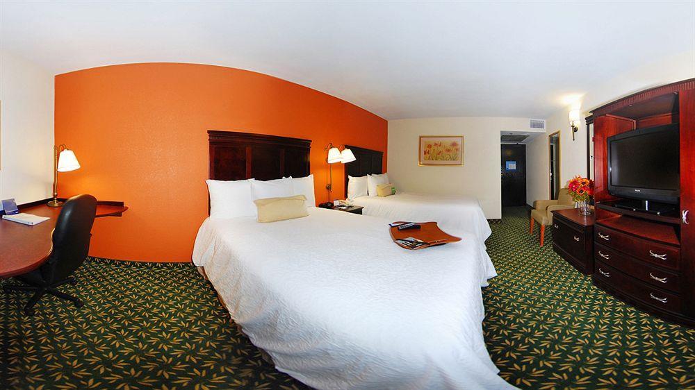 Home2 Suites By Hilton Dfw Airport South Ирвинг Экстерьер фото